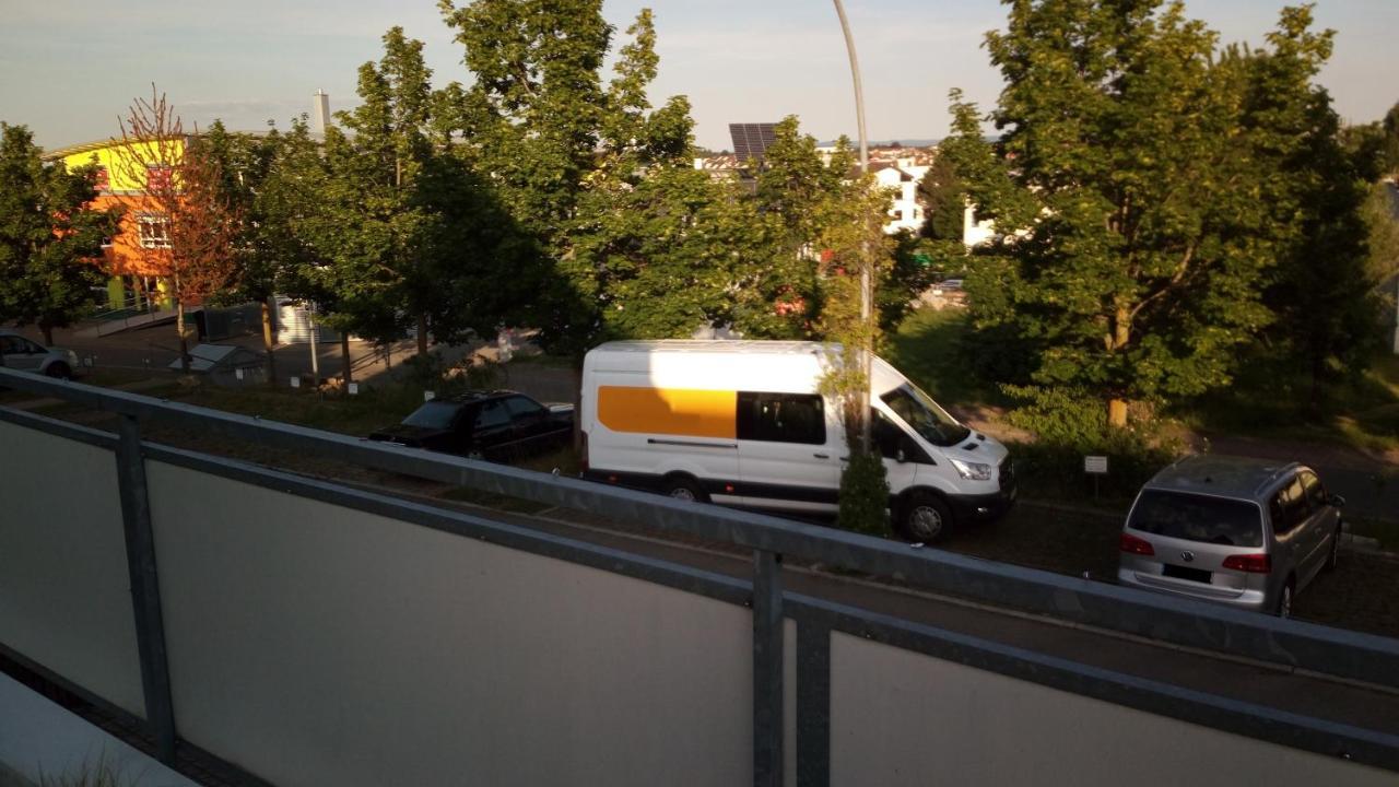 Komfort Apartment 2 Eg Bei Juergen Kunzi Filderstadt Exterior foto