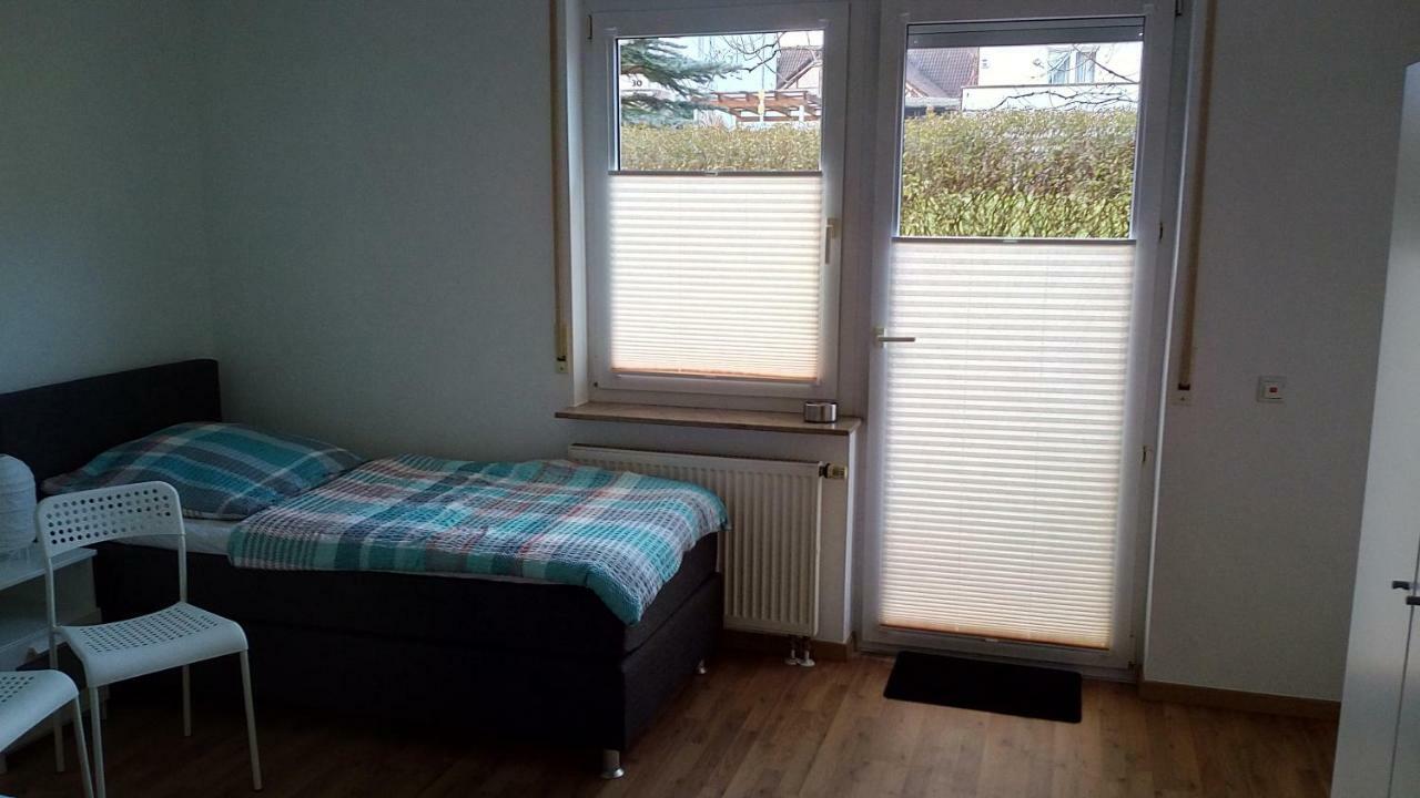 Komfort Apartment 2 Eg Bei Juergen Kunzi Filderstadt Exterior foto